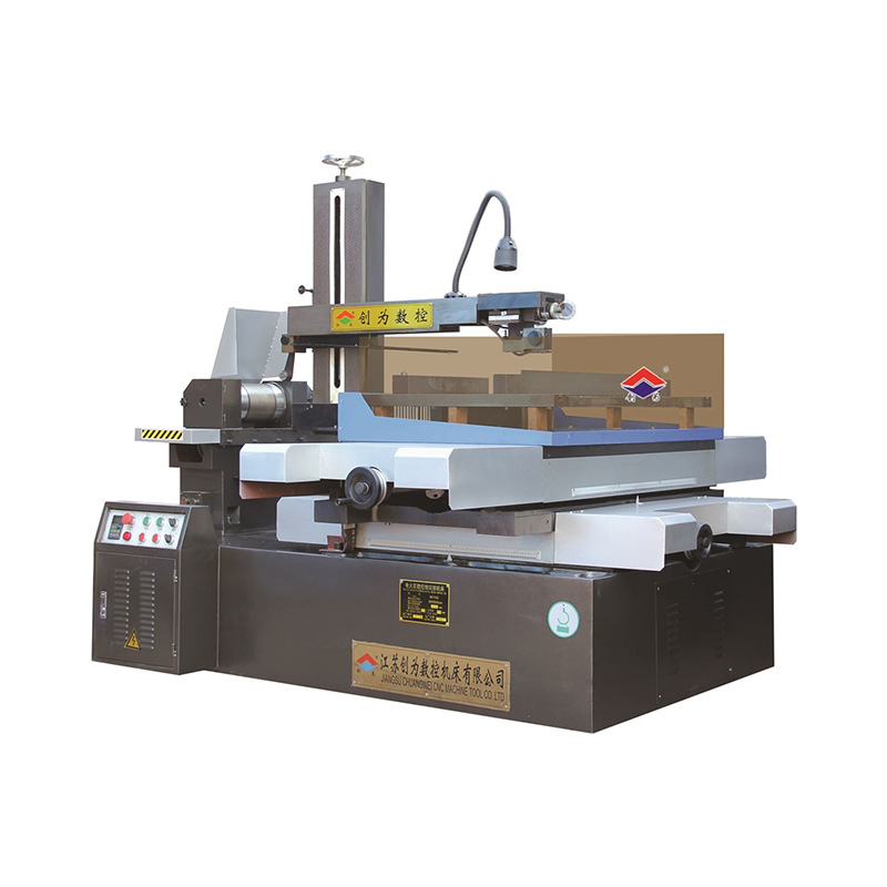 DK7763 AZ à quatre axes de commande simultanée Stepper CNC Machine de coupe à haute vitesse EDM